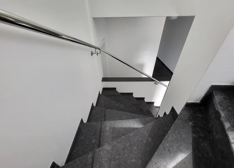 Eine Treppe aus Granit