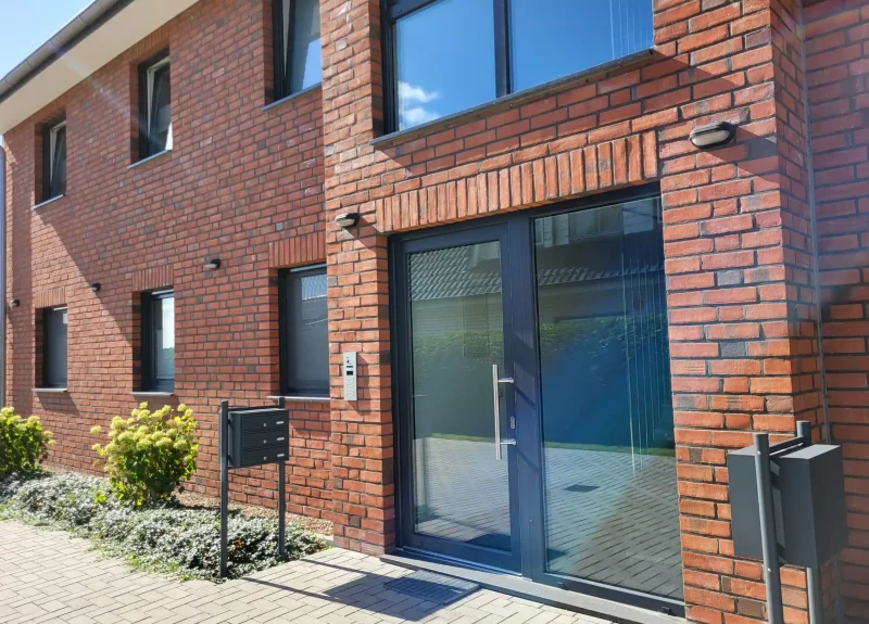 Mehrfamilienhaus Eingangsbereich